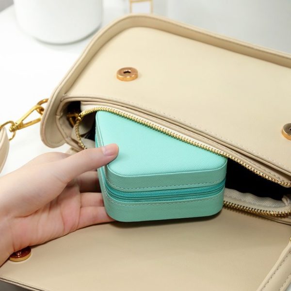 Compact Travel Jewelry Organizer Box – Leather Zip Case